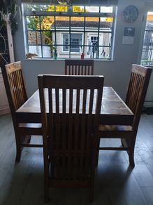 Dining table and chair - Square