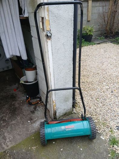 push lawn mower