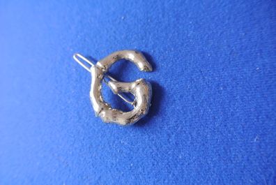 The Letter 'G' Clip On For Hair
