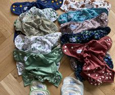 Reusable cloth nappy bundle
