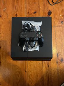 PS4 low firmware 11.02 with genuine controller