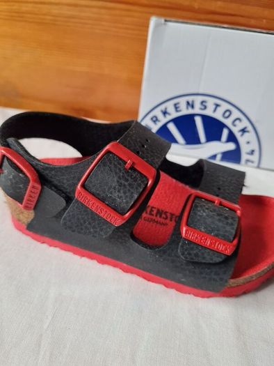 Birkingstock milano kinder desert soil black Size 8.5 eu 28 brand new boxed