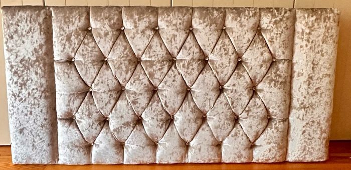 Silver Crushed Velvet Tufted Headboard - 5ftx2.5ft