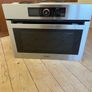 whirlpool 40l combi microwave / oven in silver. Image 2