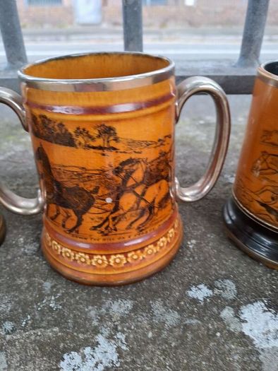 hunting scene mugs