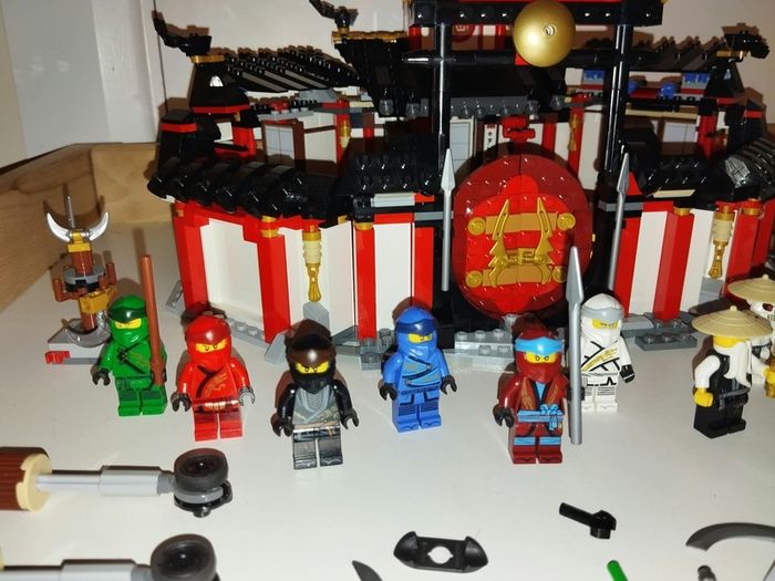 LEGO NINJAGO Monastery Training Center 70670 + manual