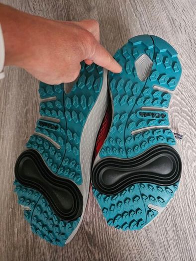 Columbia trekking shoes