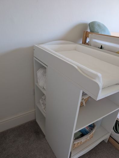 Baby Changing Table with Storage & Changing Mat - Excellent Condition