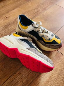 GG sneakers size 39