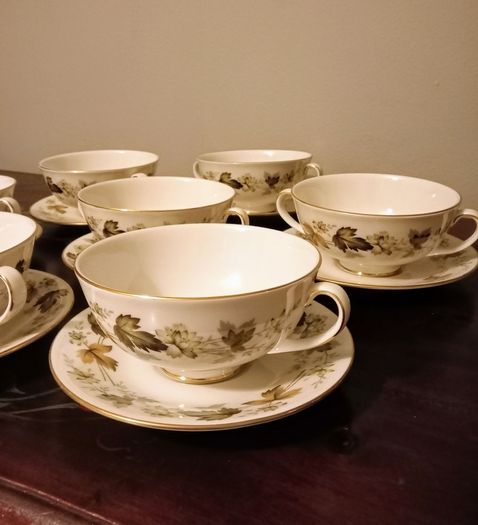 Royal Doulton Larchmont 7 x Two Handed Soup Bowl and Saucer