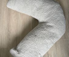 V Pillow/Cushion