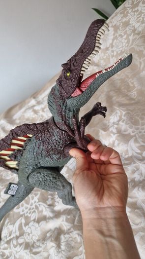 Jurassic World Dinosaur