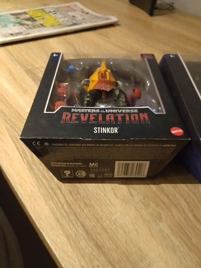 Masters Of The Universe Revelation Skelegod And Stinkor