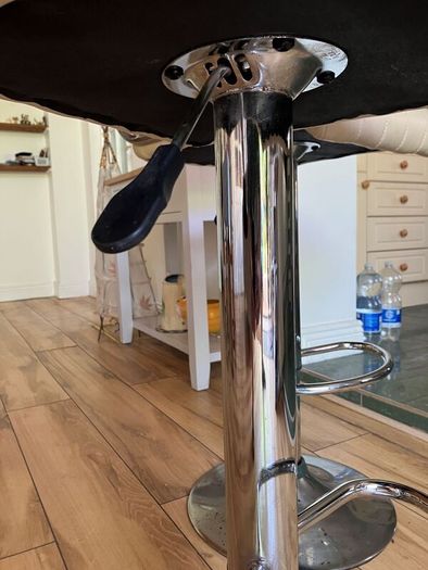 Kitchen high stool