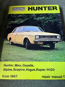 Vintage Hillman Hunter Hardback Repair Manual
