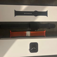 Apple Watch s5 44m
