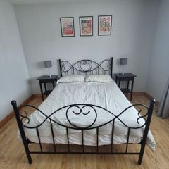 Bed, Mattress, 2 bedside lockers