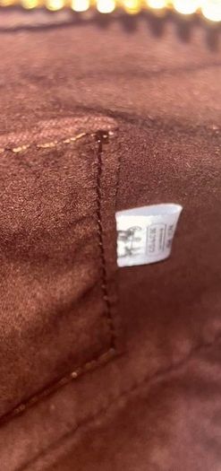Teri Shoulder Bag In Signature Canvas