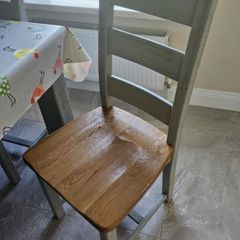 extending dining table and chairs