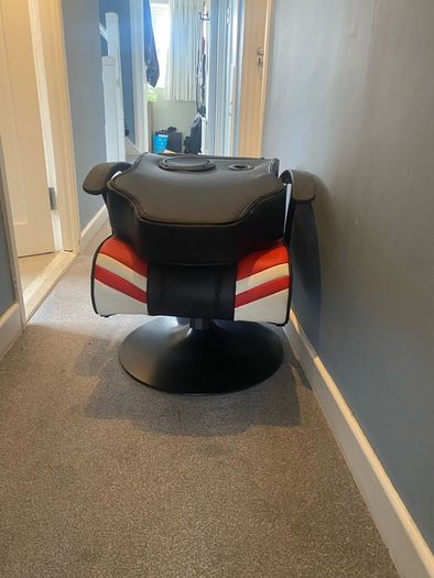 Kids gaming chair.