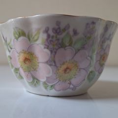 SALE!  Handmade Royal Tara Fine Bone China Sugar Bowl - IRISH BLOSSOM pattern