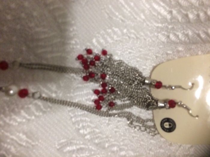 red bead and pearl necklace and earrings