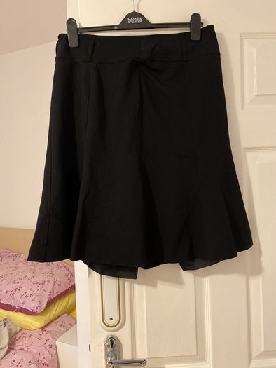 black  Gerry Weber skirt size 16