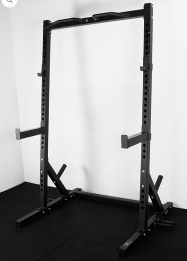 Half Rack Squat Rack (new in box)