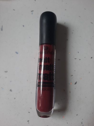 long lasting lipgloss