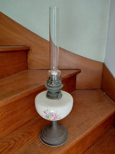 Antique French floral porcelain oil lamp works