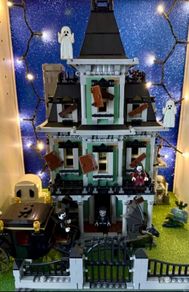 Lego Haunted House 10228