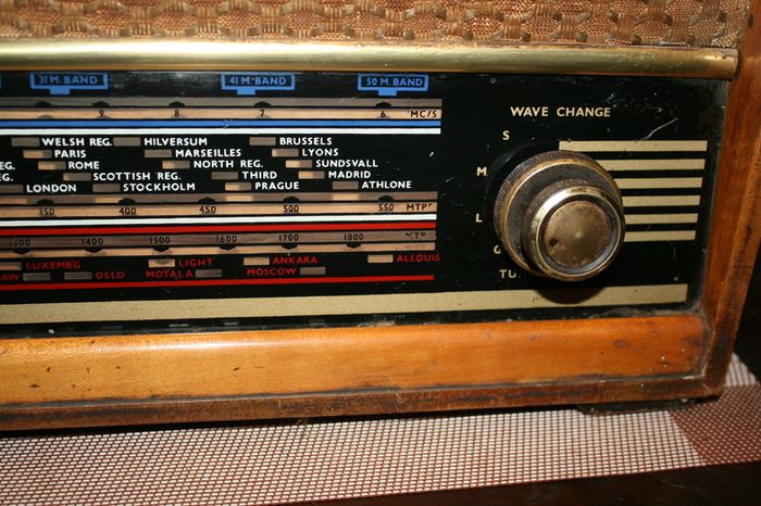 Antique Radio (In working order )