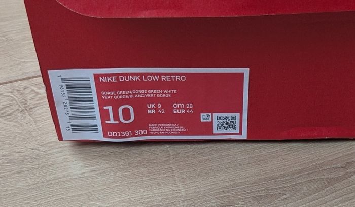 NIKE Dunk Low Retro Gorge Green MIAMI Size UK 9