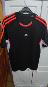 Adidas T-Shirt