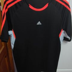 Adidas T-Shirt