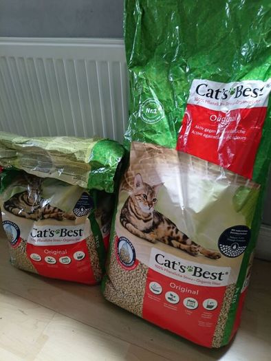 23.5 KG of Cats Best Original Organic  Wood Granule  Clumping Cat Litter