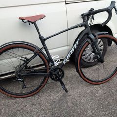 Giant Revolt Gravel Bike M/L