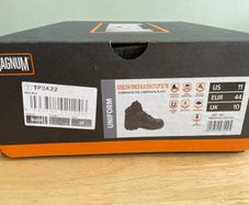 Magnum Safety Boots Size UK 10