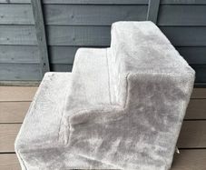 Dog or cat steps