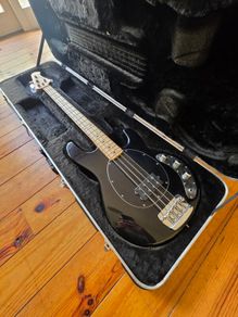musicman bass