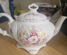 antique teapot