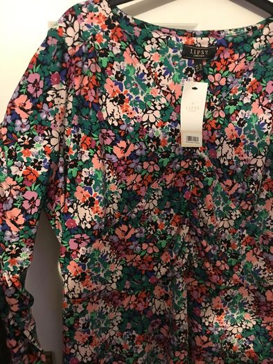New roused sleeve lipsy dress