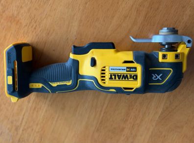 DeWalt DCS355 18V Oscillating Multitool