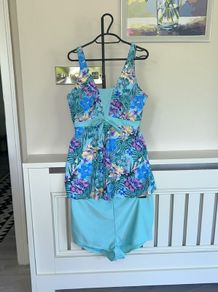 Ladies Turquoise Tank Top and Swimming shorts. Size UK 18 / EU 46