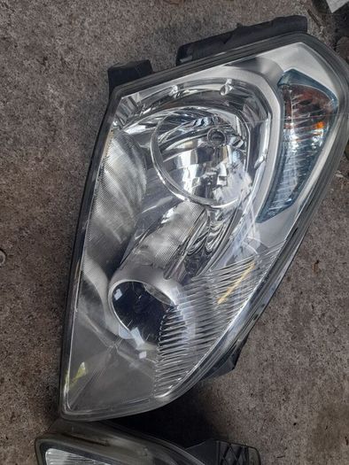 qashqai headlights