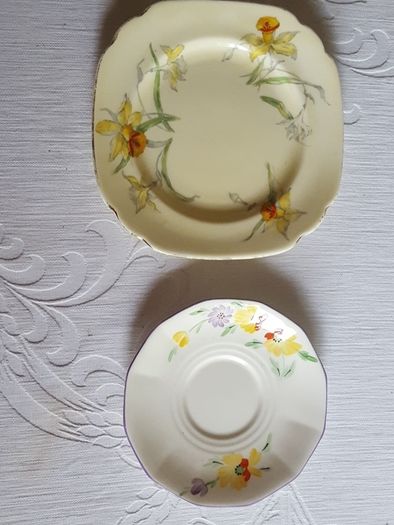 TUSCAN CHINA PLANT Art Deco Fine China 15 Piece Coffee Set - Real Gem.