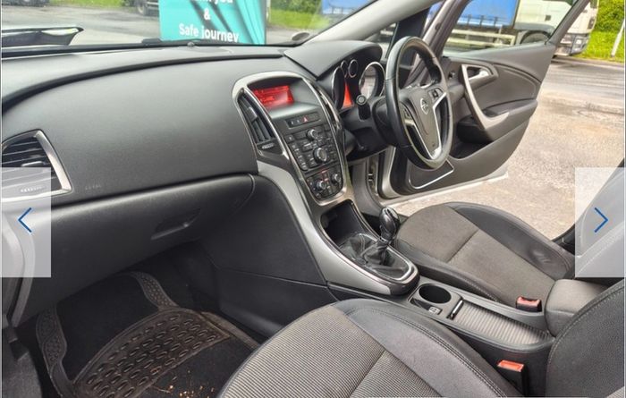 2012 Opel Astra