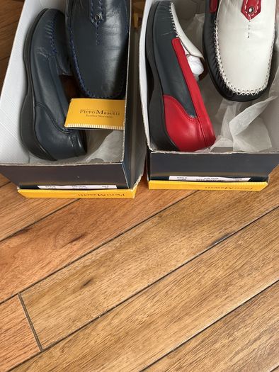 Ladies Unworn 2 Pairs Porto Maserati Leather Moccasin Size 38 Shoes