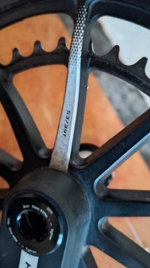 cannondale hollowgram crankset. 53/39.