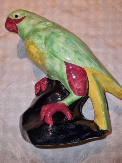 Vintage parrot - Westminster Hanley, Staffs